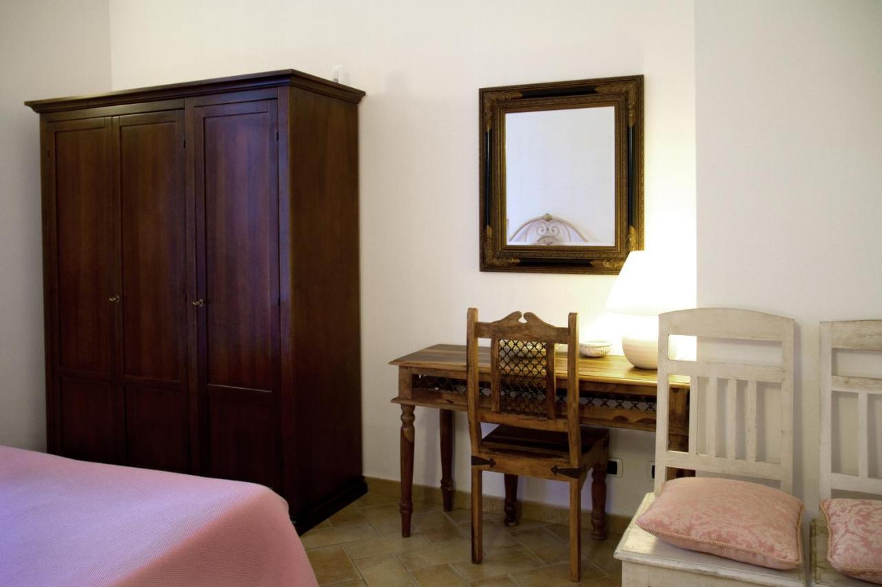 L'Antica Pieve Bed & Breakfast Λεβάντο Εξωτερικό φωτογραφία